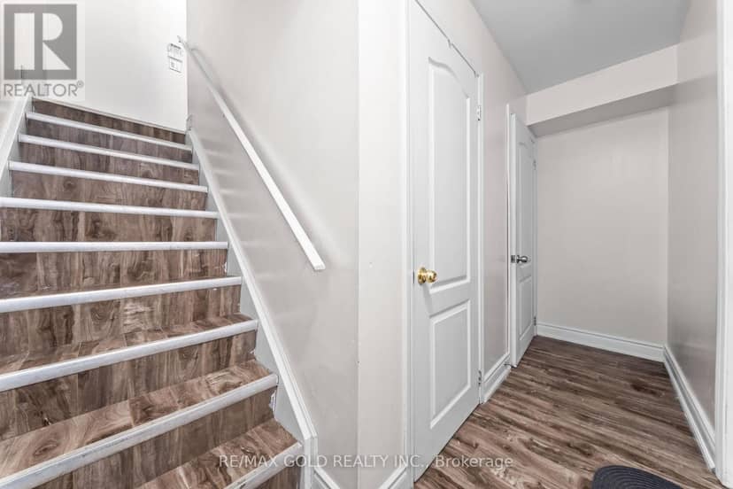 19 Attview Crescent — photo 22 of 27