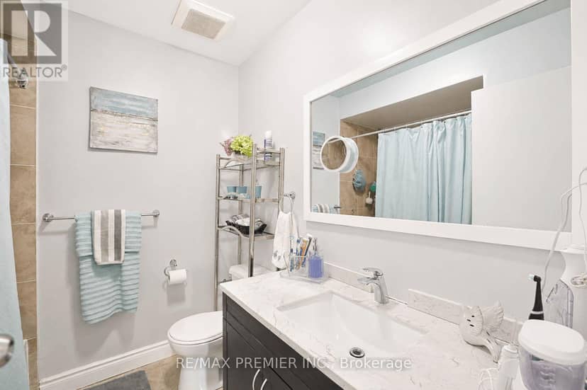 55 Deerpark Crescent — photo 32 of 40