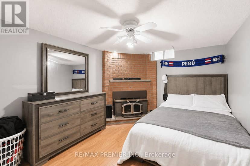 55 Deerpark Crescent — photo 38 of 40