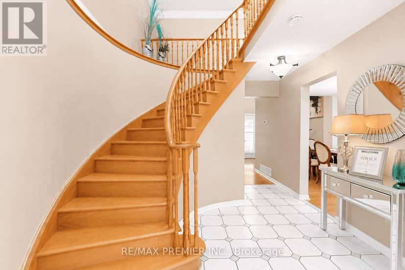 55 Deerpark Crescent, Brampton, photo 5