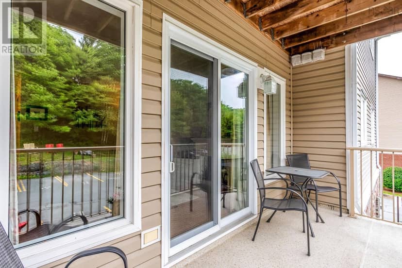 15 70 Collins Grove — photo 26 of 33