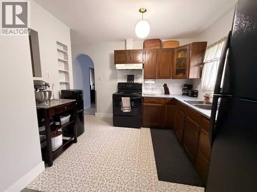 5003 55 Ave, Ponoka, photo 5