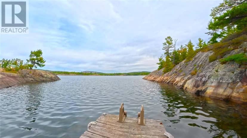 TP 2300 Bay of Islands, Whitefish Falls, photo 2