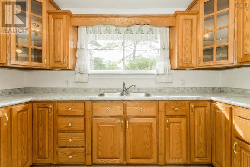5841 Highway 1, Granville Centre, photo 6