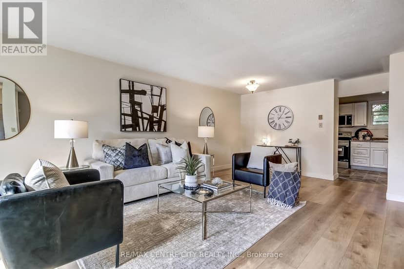 30 - 101 Highview Avenue E, London South, photo 2