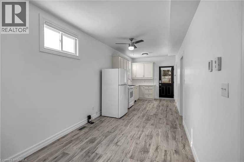 136 KING Street — photo 32 of 40