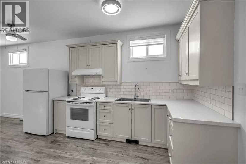 136 KING Street — photo 35 of 40