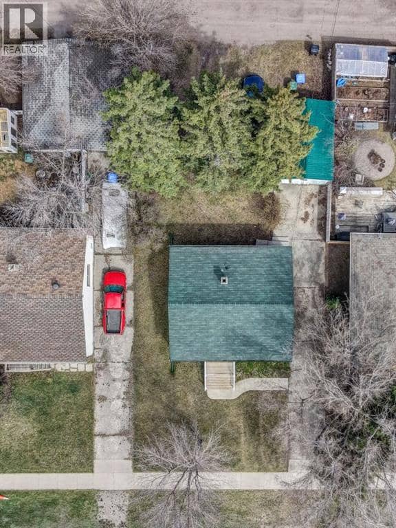 3432 3 Avenue NW, Calgary, photo 3