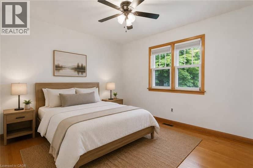 557 MISSISSAUGA Street — photo 19 of 40