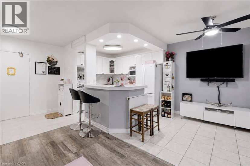 264 OAKDALE Avenue Unit# 308 — photo 4 of 31