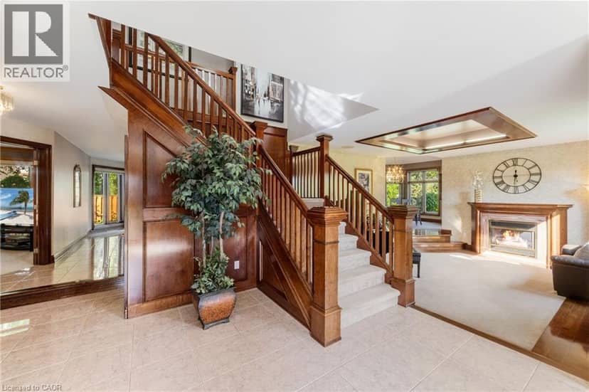 7775 ST. AUGUSTINE Crescent — photo 4 of 39