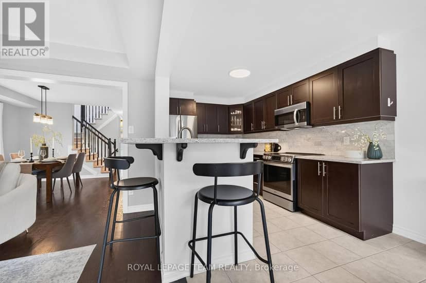 517 Foxlight Circle — photo 8 of 18