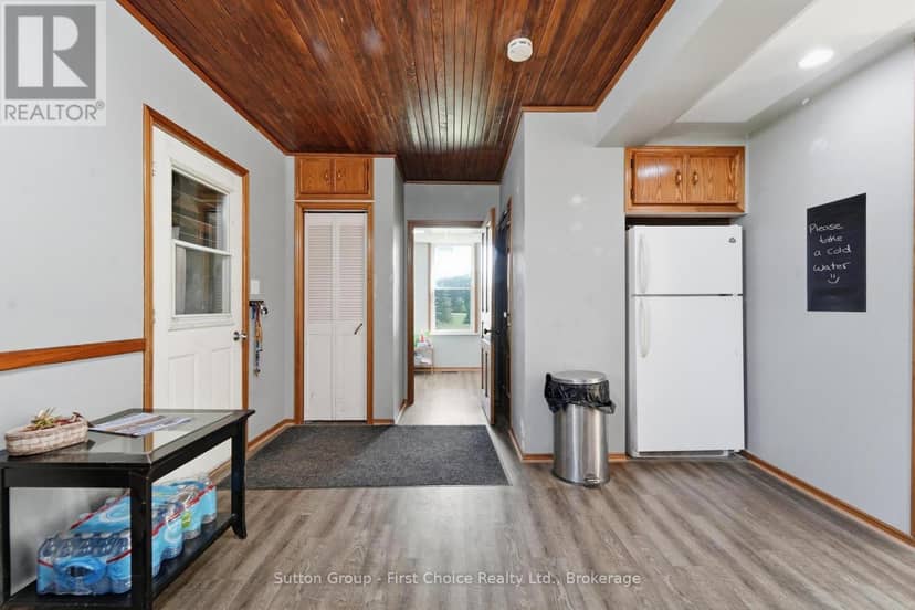 33 Bayfield Street — photo 10 of 38