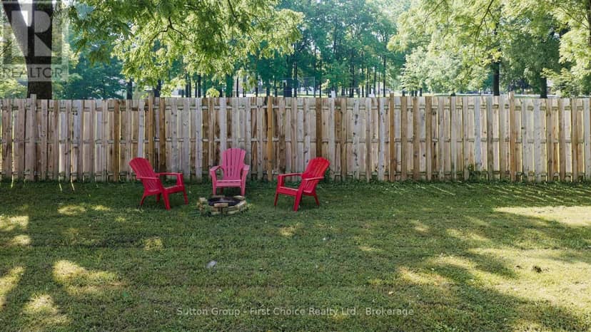 33 Bayfield Street — photo 36 of 38