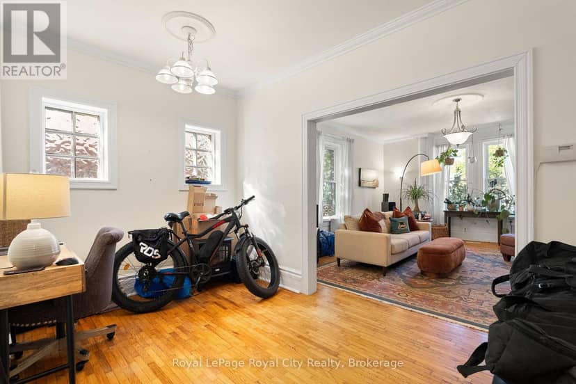 98 Waterloo Avenue — photo 19 of 36