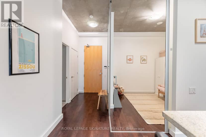 210 - 33 Mill Street — photo 21 of 40