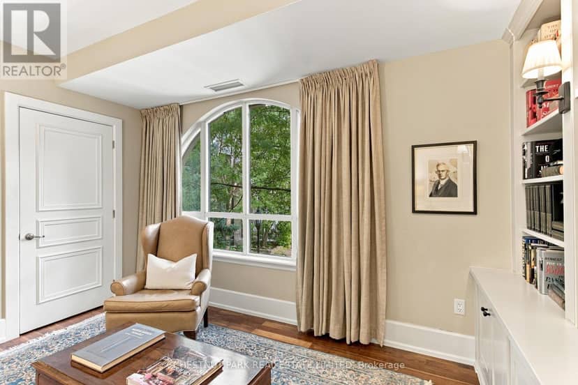 203B - 660 Sheppard Avenue E — photo 16 of 36