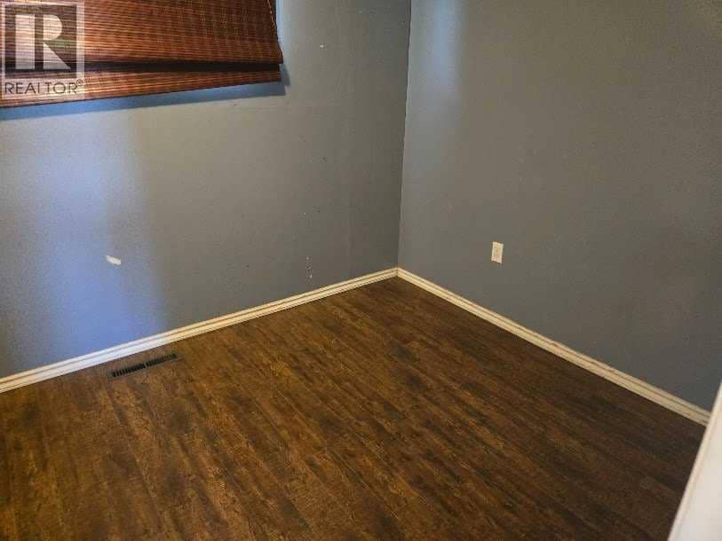 5008 56 Street, Rocky Mountain House, photo 8