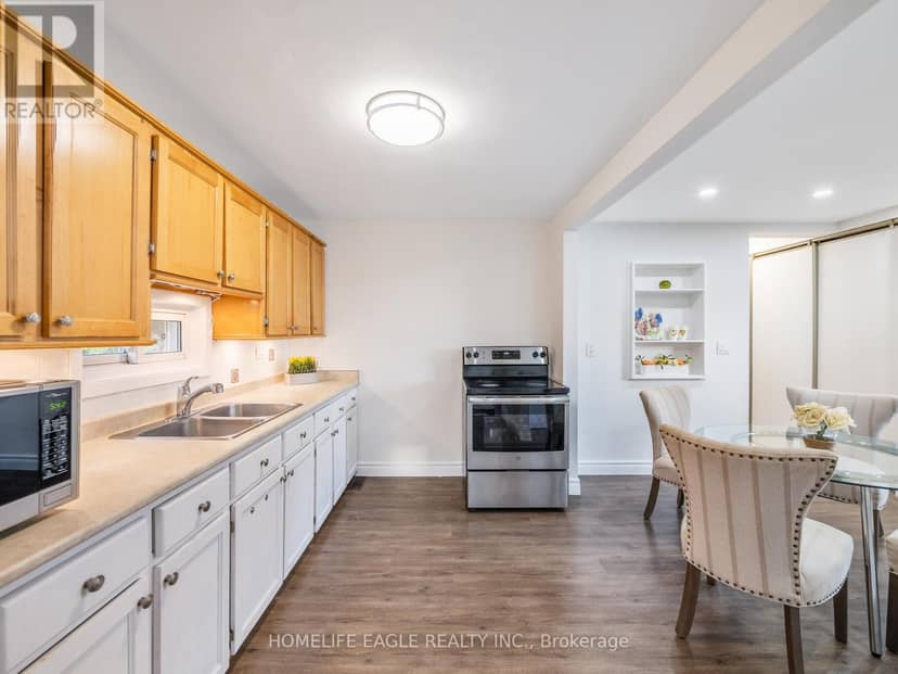 75 Denne Boulevard — photo 12 of 28