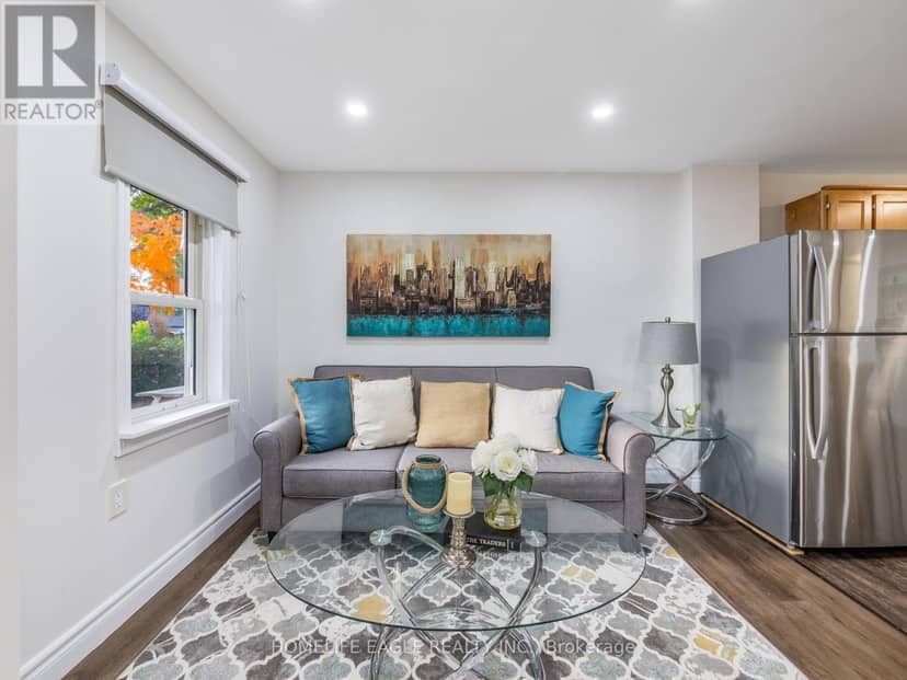 75 Denne Boulevard — photo 7 of 28