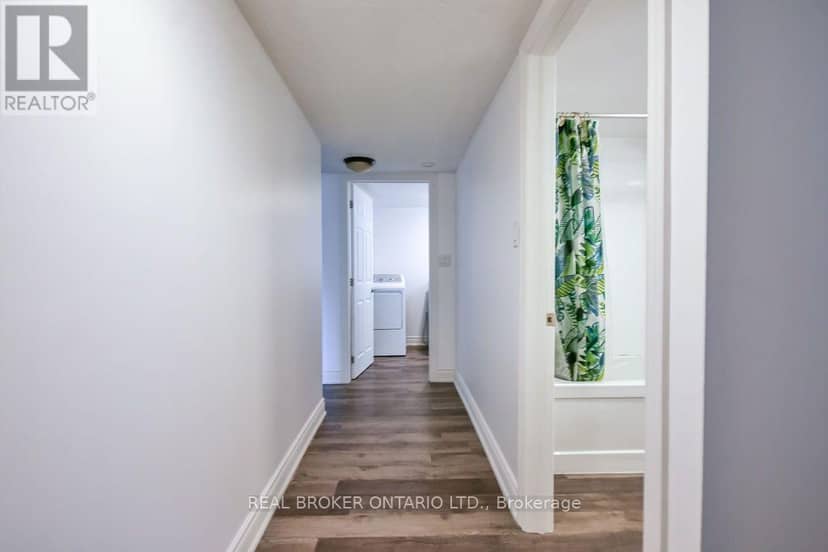 217 John Street — photo 14 of 40