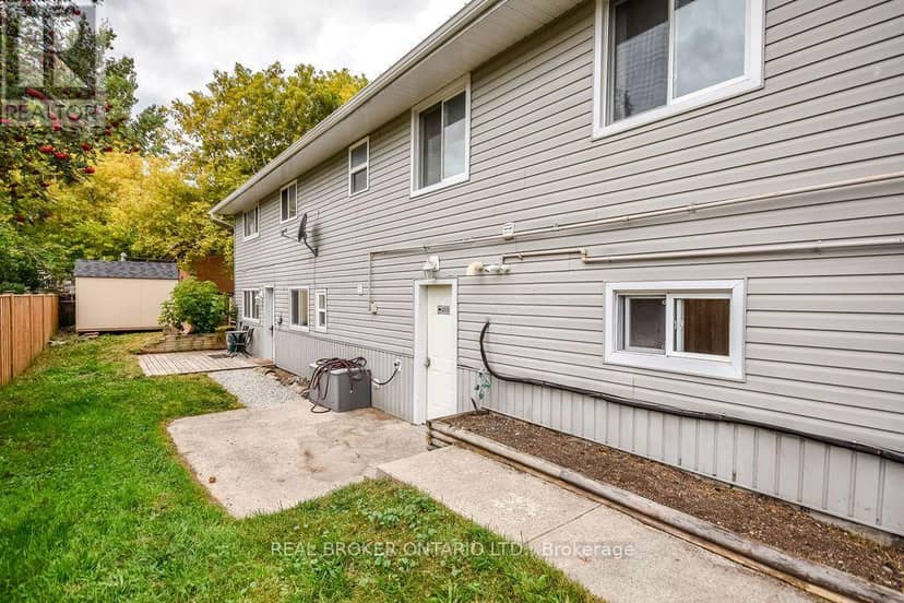 217 John Street, Clearview, photo 3