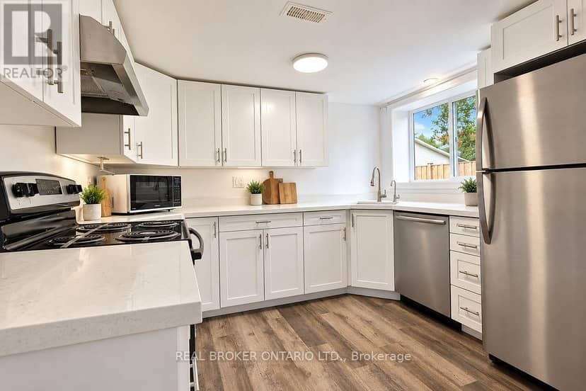 217 John Street — photo 33 of 40