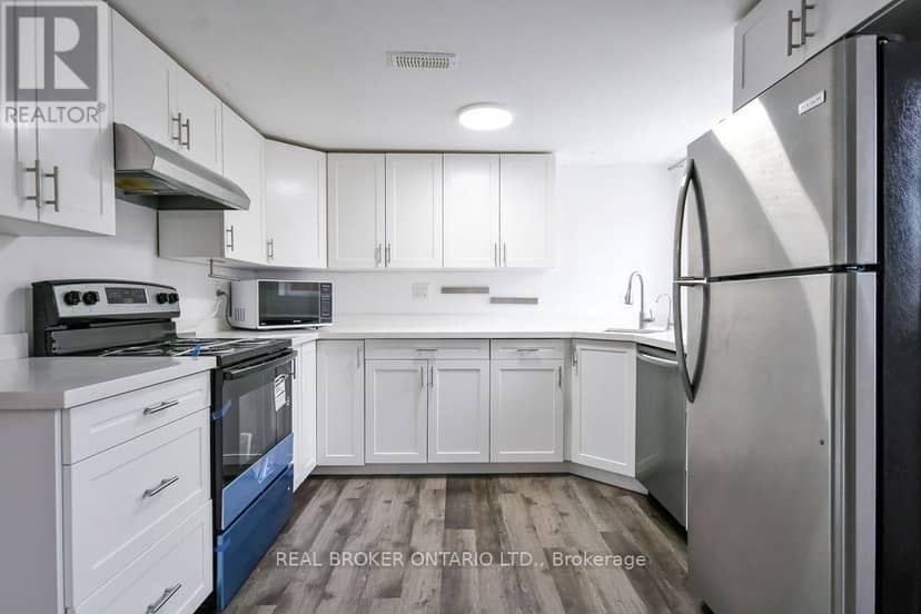 217 John Street, Clearview, photo 8