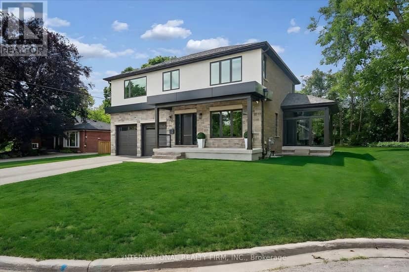 2423 Raymore Drive, Burlington, photo 3