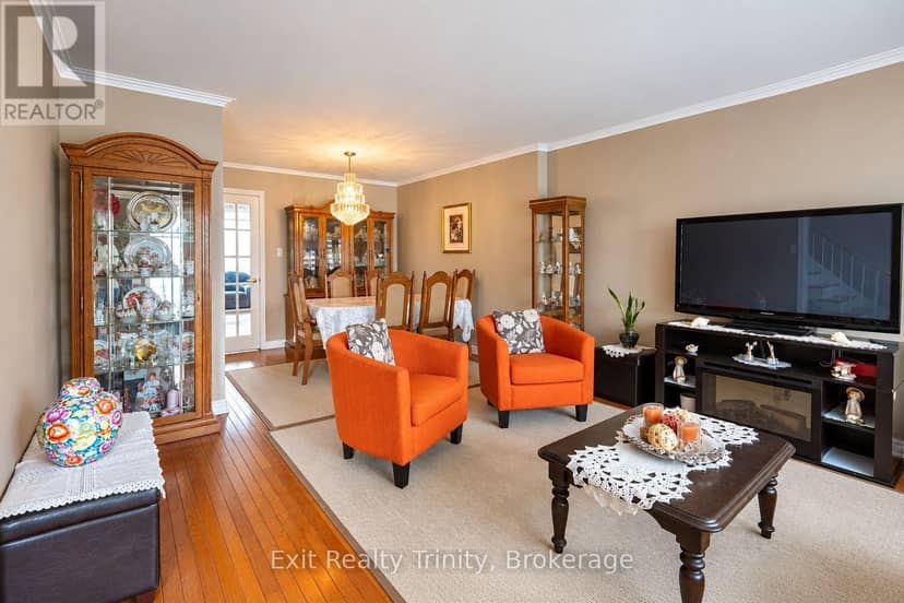 57 Lindylou Road — photo 8 of 40