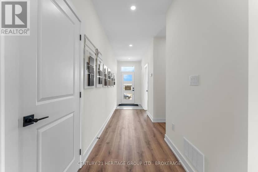 60 Dusenbury Drive — photo 10 of 28