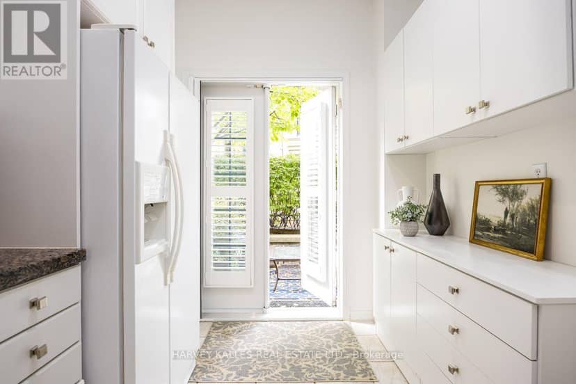 TH 9 - 1 Baxter Street — photo 9 of 32