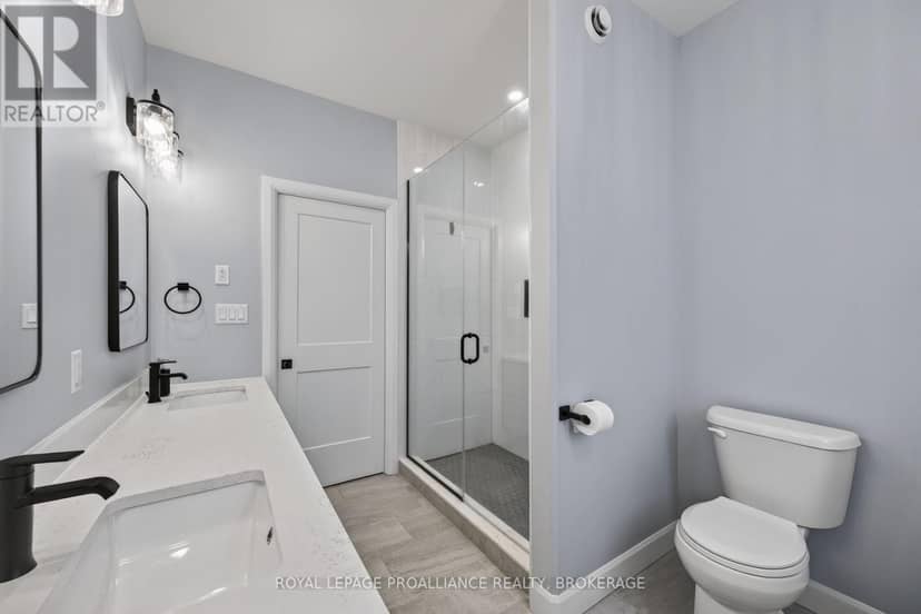 12 Petworth Road — photo 19 of 40