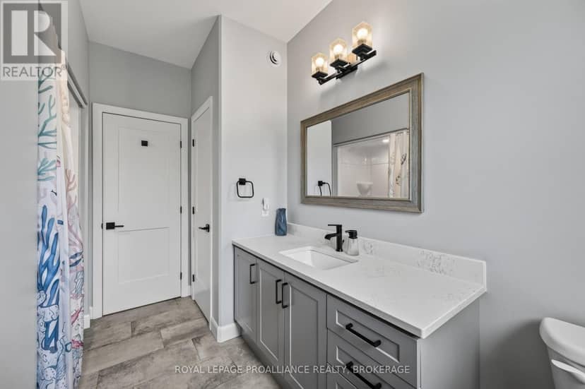 12 Petworth Road — photo 24 of 40