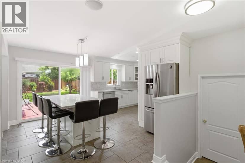 135 BLACKBURN Drive — photo 14 of 40