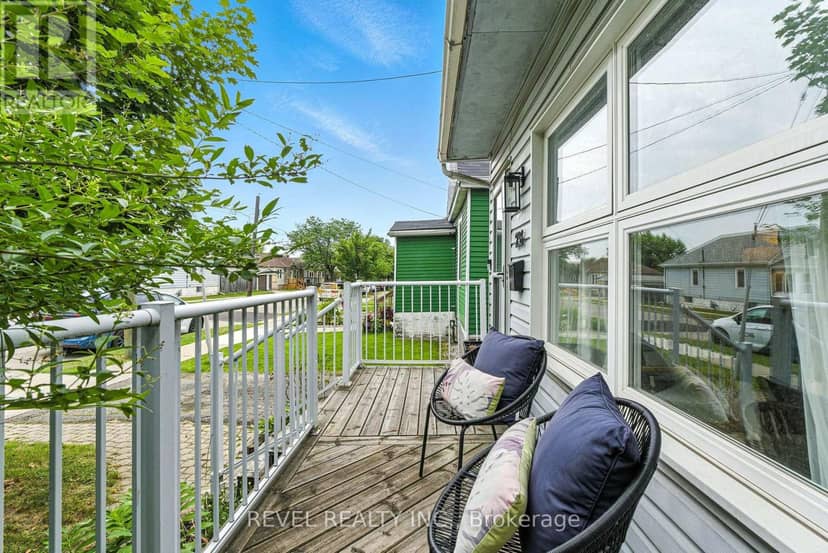 236 Cope Street, Hamilton, photo 2