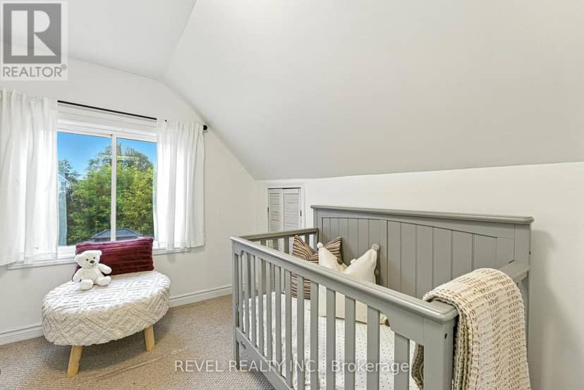 236 Cope Street — photo 23 of 40