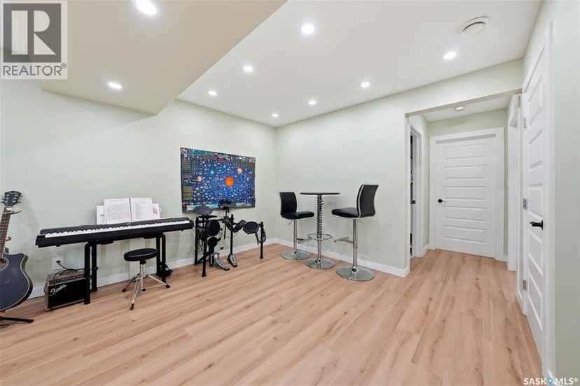 578 McFaull CRESCENT — photo 30 of 40