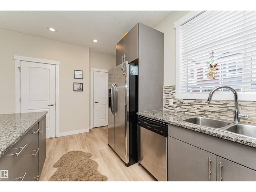 #76 8315 180 AV NW — photo 16 of 40