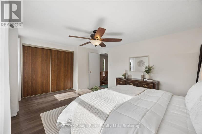 748 Hillcroft Street — photo 14 of 29