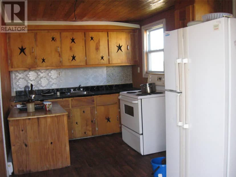 70 Sebastian Drive — photo 6 of 15