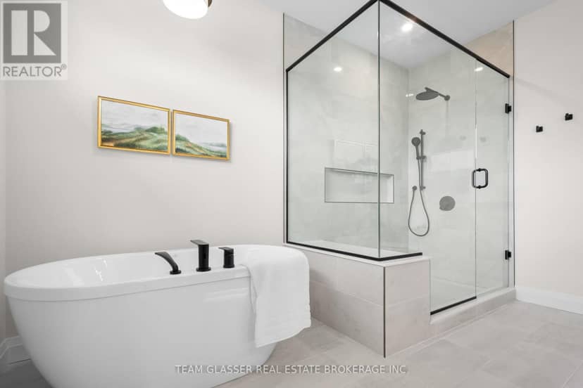70 Benner Boulevard — photo 15 of 25