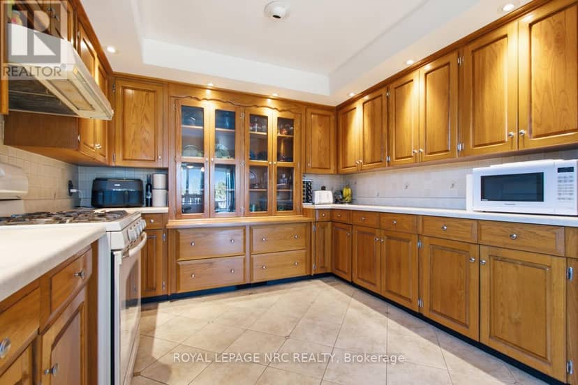 1750 York Road — photo 12 of 40