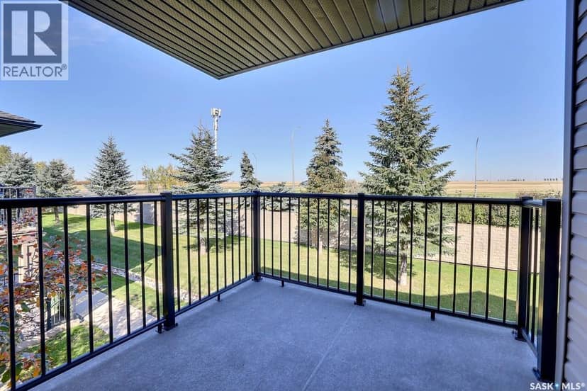 113 5521 Blake CRESCENT — photo 4 of 23