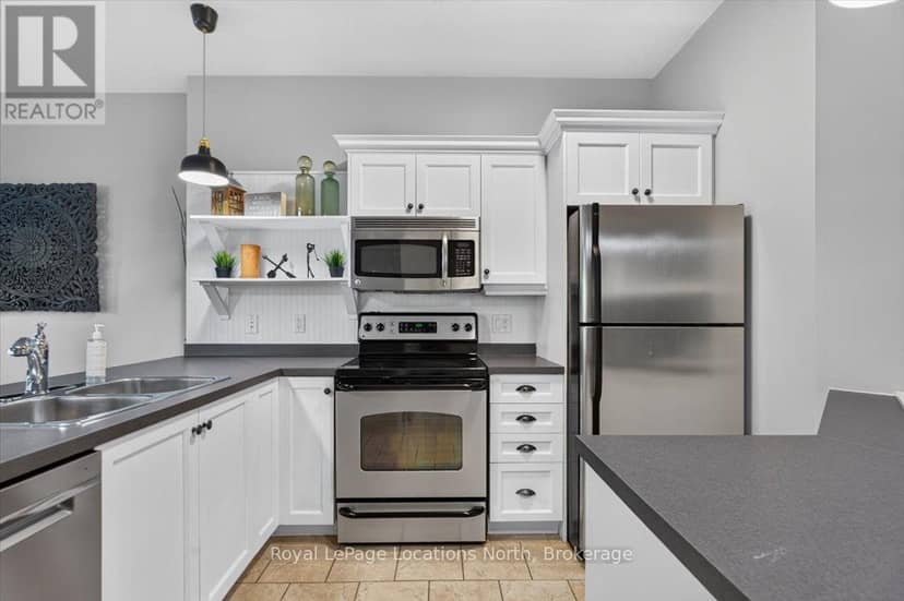 128 - 171 Snowbridge Way — photo 8 of 29