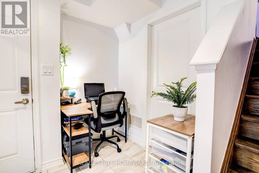 28 Goldeye Street — photo 5 of 26