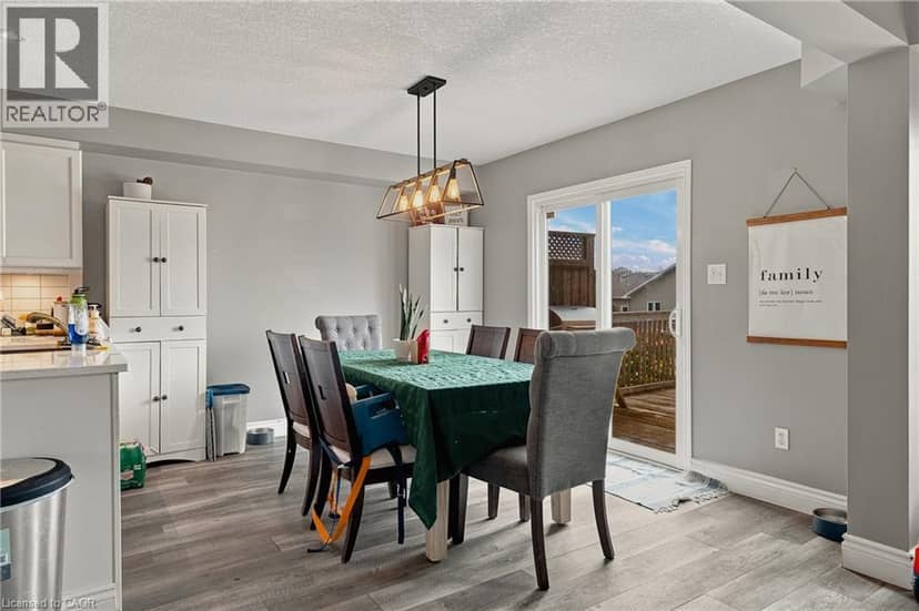 742 ROGERS Road — photo 10 of 33