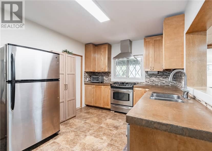 33 Eyre Street — photo 9 of 34