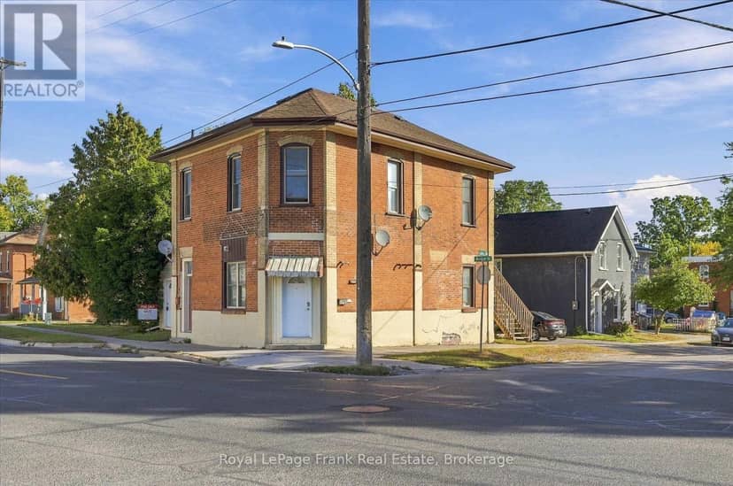 226 Lake Street — photo 2 of 37