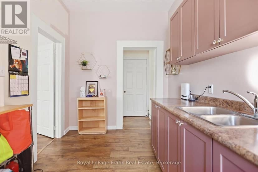 226 Lake Street — photo 17 of 37